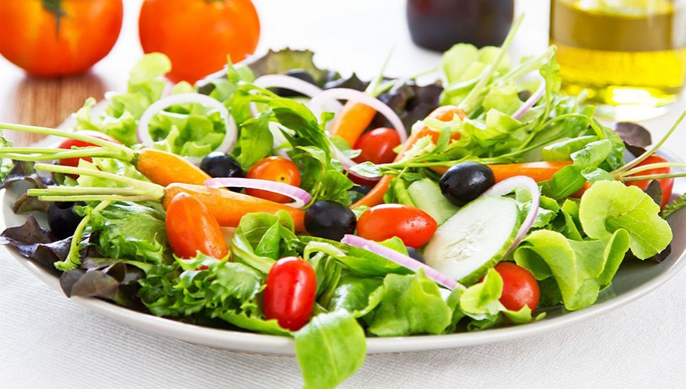 What are the Benefits of Eating Salads?